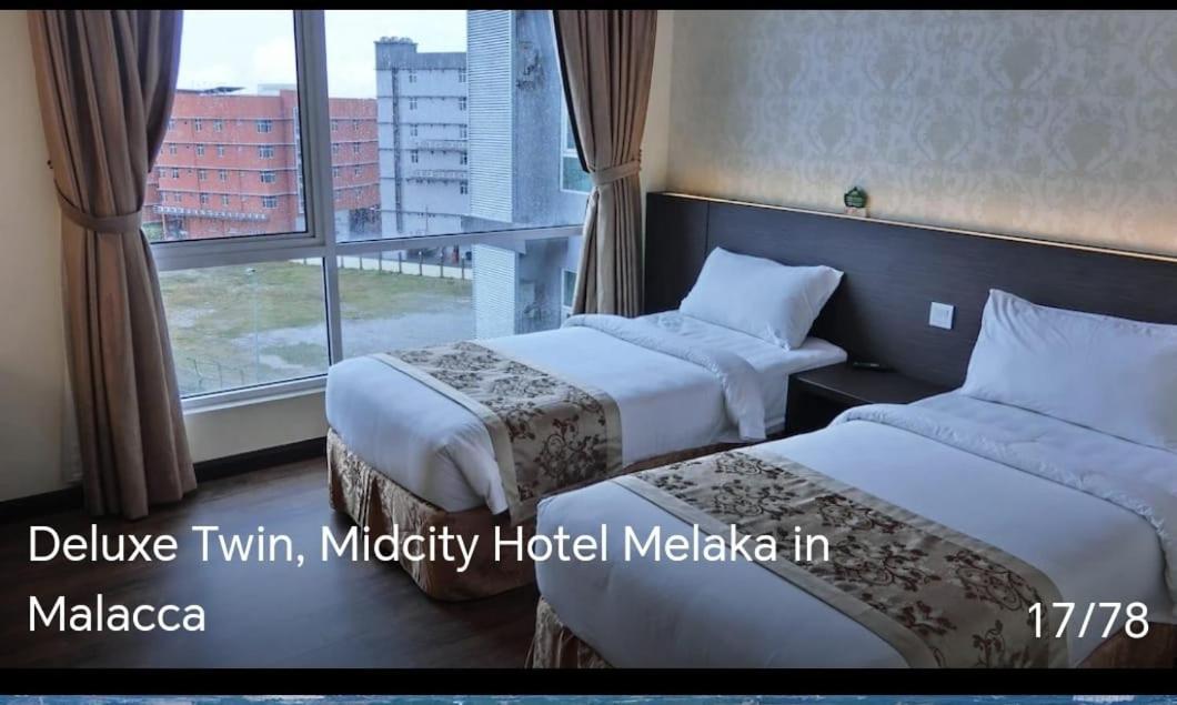 Midcity Hotel Melaka Exterior photo